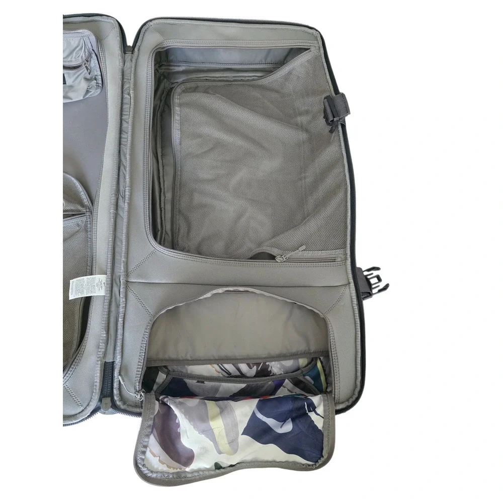 Nike Departure Roller Bag Russia Team Black Rolling Suitcase Travel Luggage